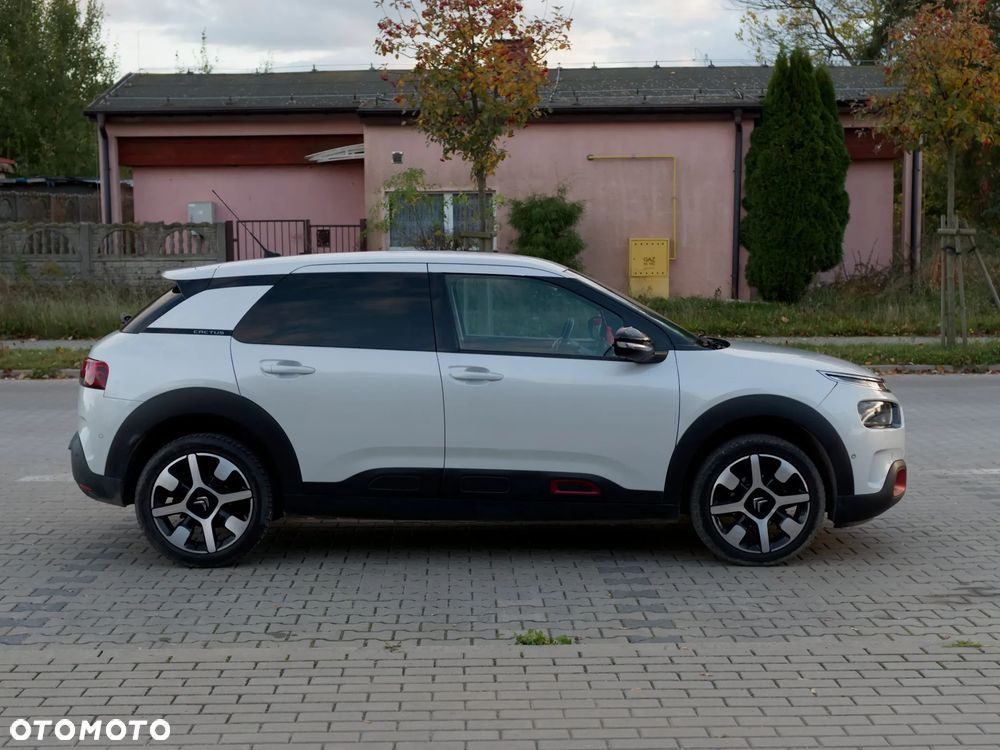 Citroën C4 Cactus 1.2 PureTech Shine S&S EAT6 - 4