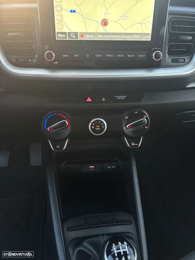 Kia Stonic 1.2 Dynamic - 22