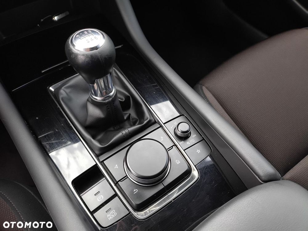 Mazda 3 - 13