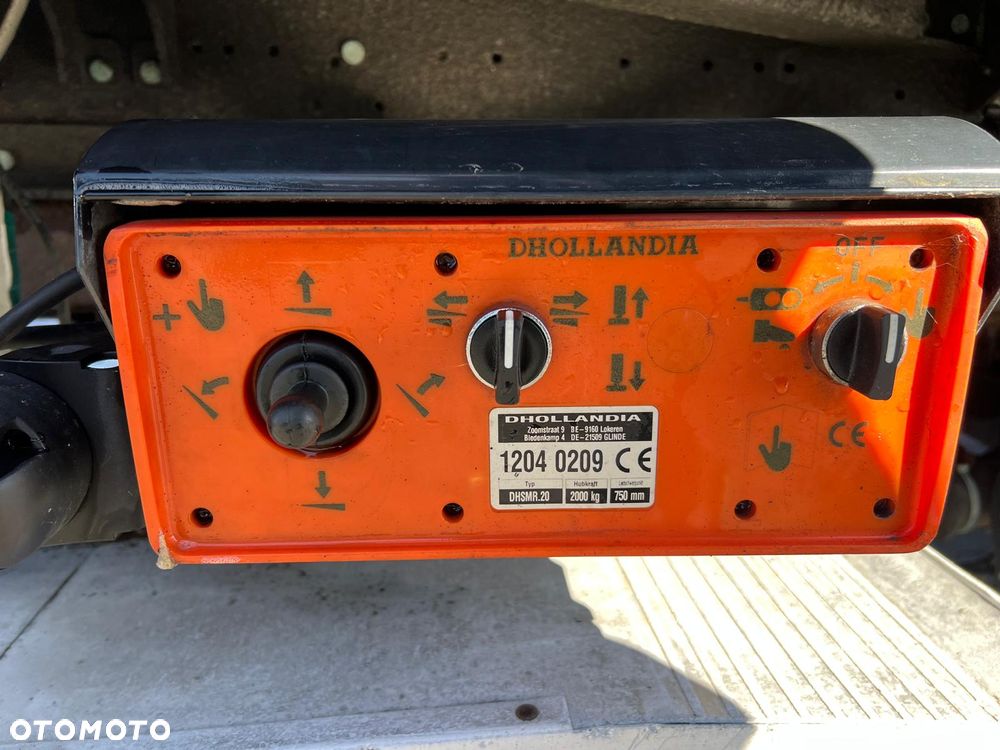 Schmitz Cargobull SKO 24 CHŁODNIA+WINDA ROLETA CARRIER VECTOR 1850Mtº DHOLLANDIA DHSMR.20 - 24