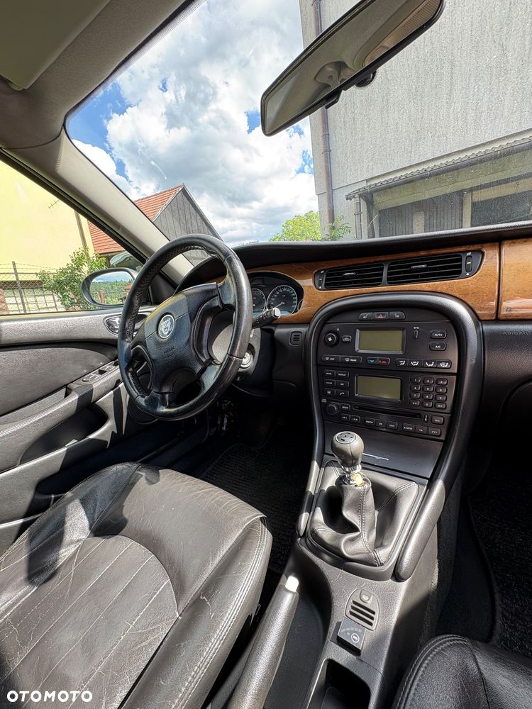 Jaguar X-Type 2.5 Entry/Classic - 8
