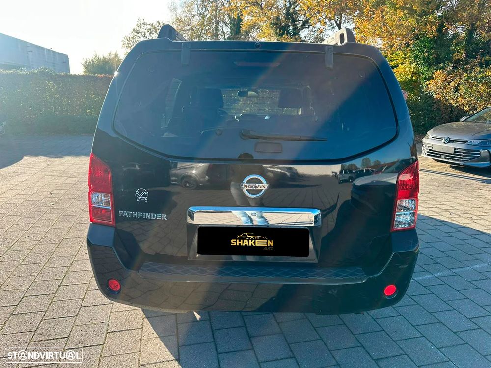 Nissan Pathfinder 2.5 dCi Aut. SE - 4