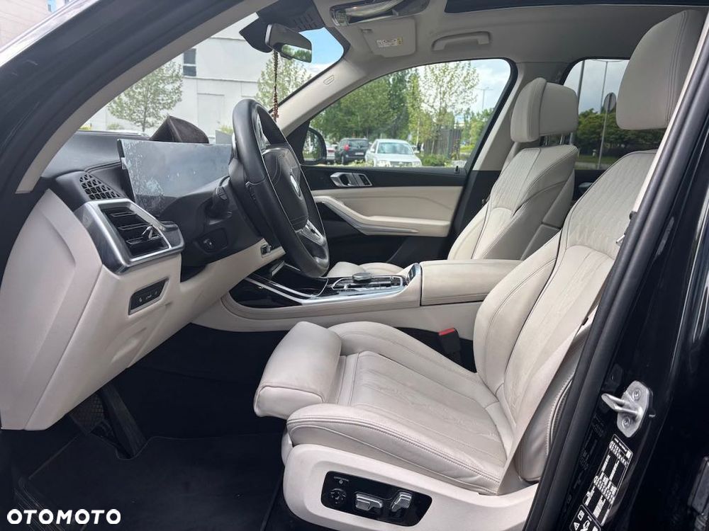 BMW X7 - 6