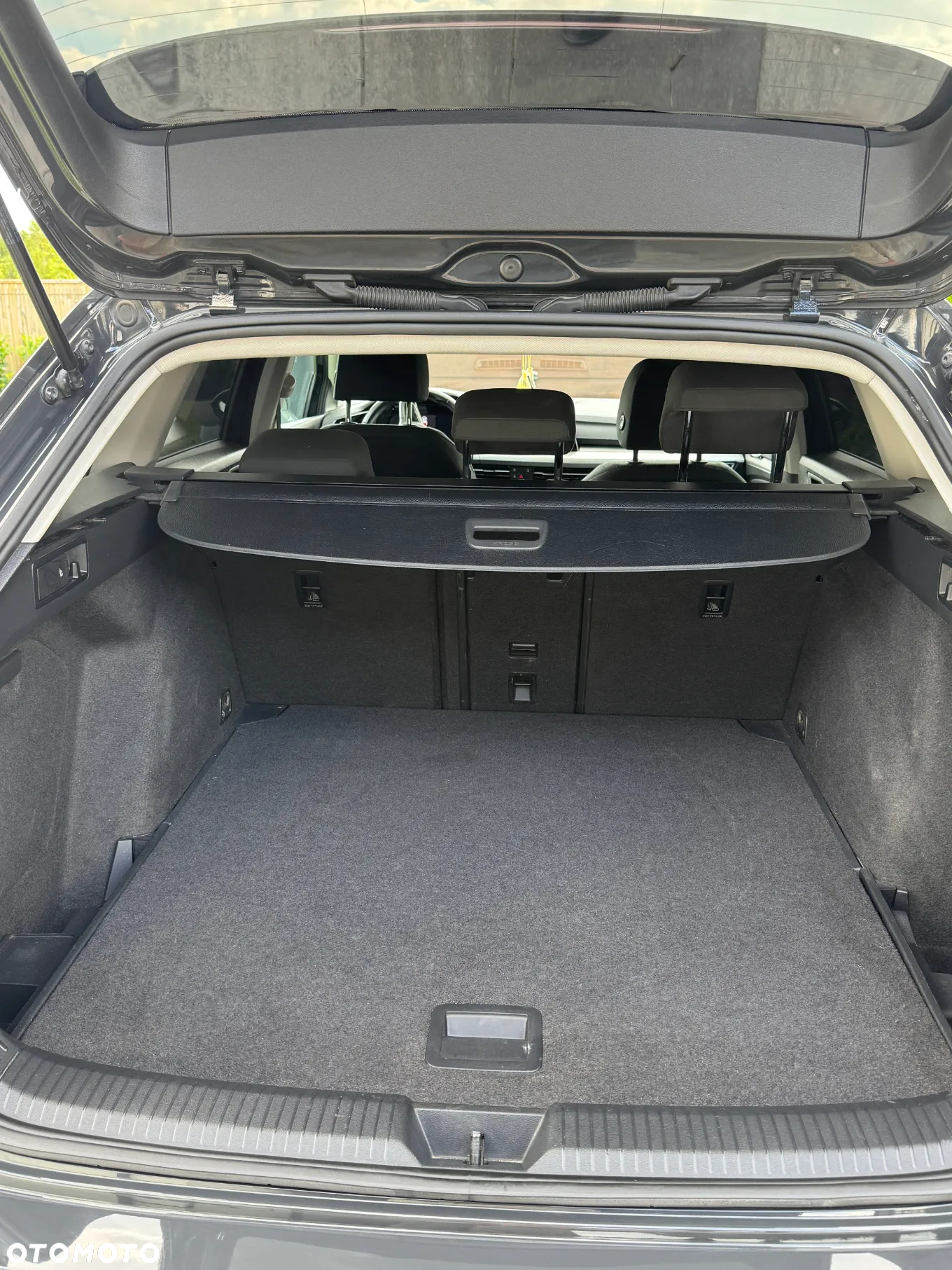Volkswagen Golf VIII 2.0 TDI Life - 19
