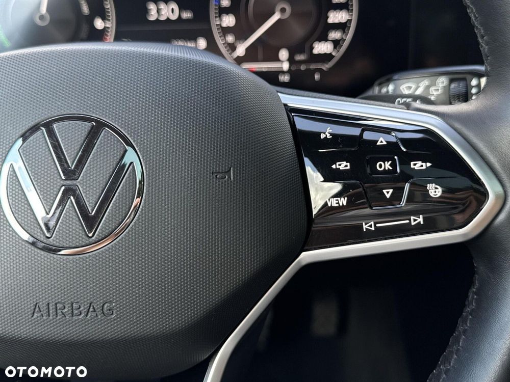 Volkswagen Touareg - 17