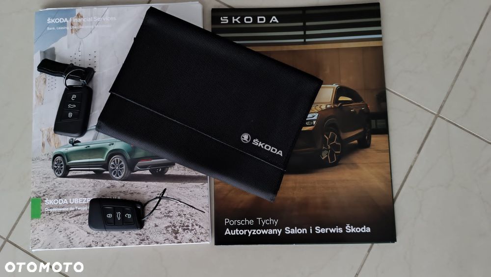 Skoda Karoq 1.5 TSI ACT 4x2 Style DSG - 22