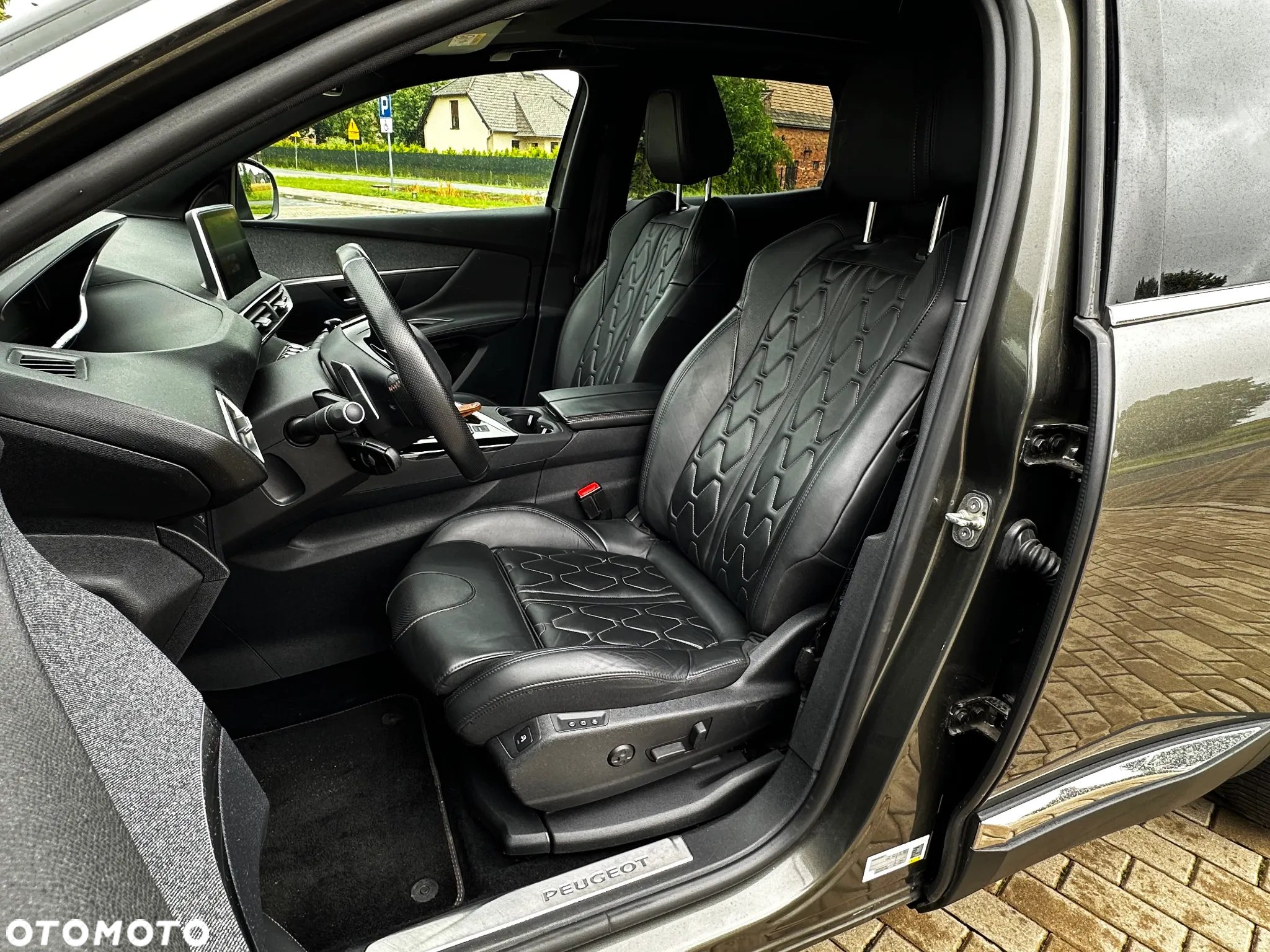 Peugeot 3008 - 25