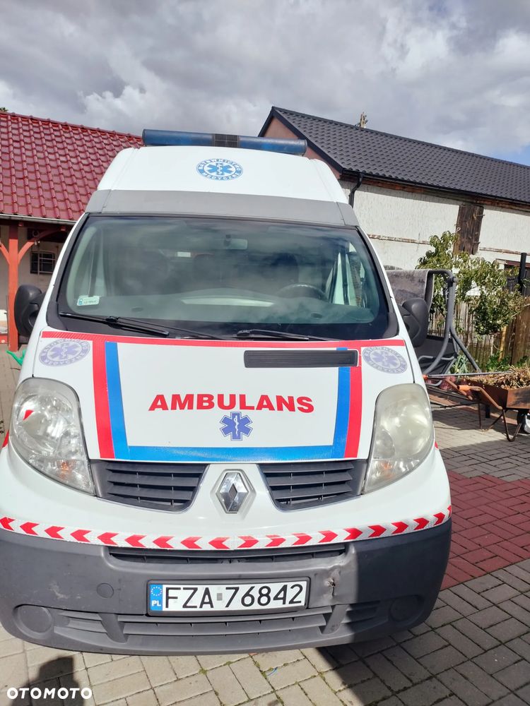 Renault Trafic - 1