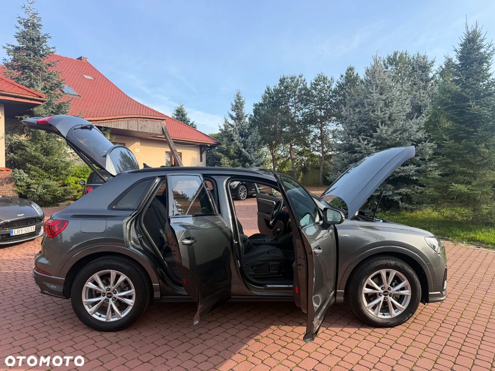 Audi Q3 40 TDI Quattro S Line S tronic - 22