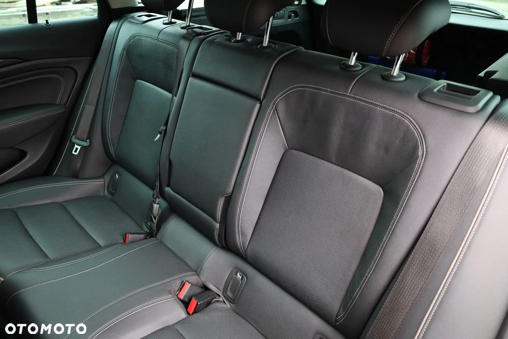 Opel Insignia 2.0 CDTI automatik Innovation - 20