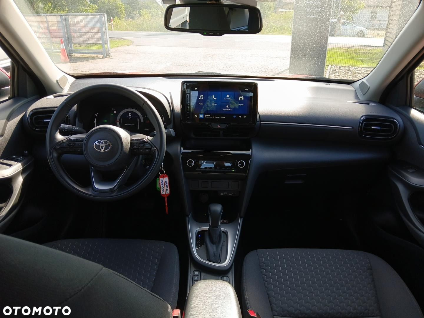 Toyota Yaris Cross Hybrid 1.5 Comfort - 33