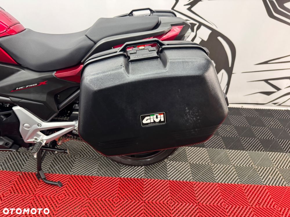Honda NC - 18