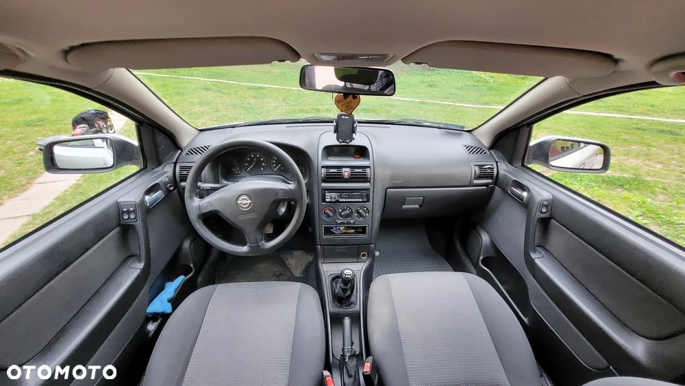 Opel Astra 1.4 - 7
