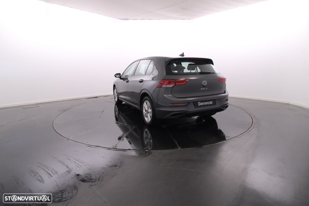VW Golf 2.0 TDI Life DSG - 5