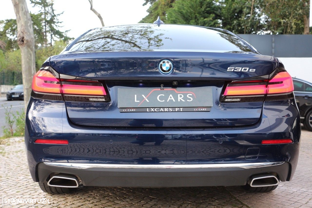 BMW 530 e Line Luxury - 8