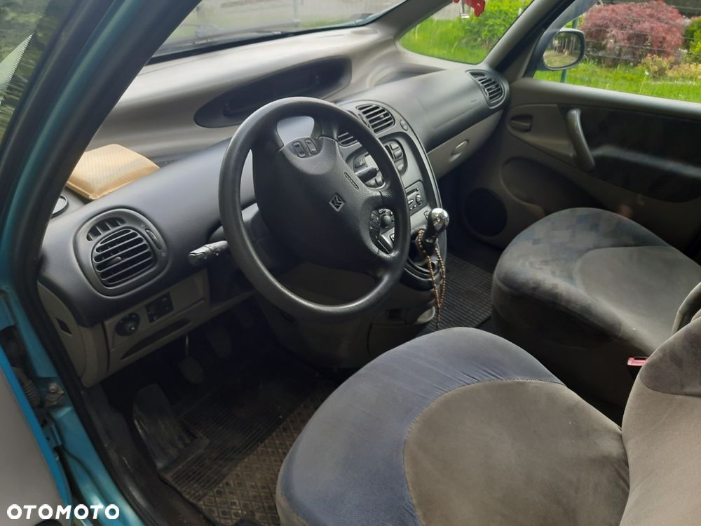 Citroën Xsara Picasso 1.8 16V SX - 6