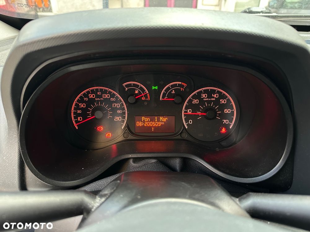 Fiat Doblo - 15