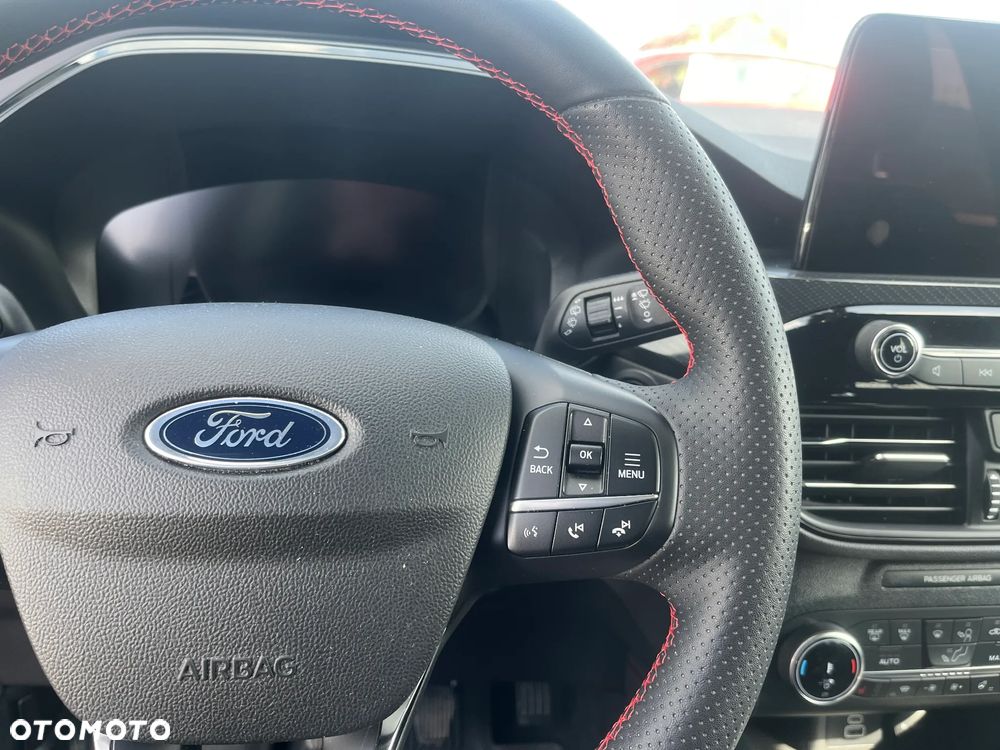 Ford Kuga 1.5 EcoBoost FWD ST-Line - 10