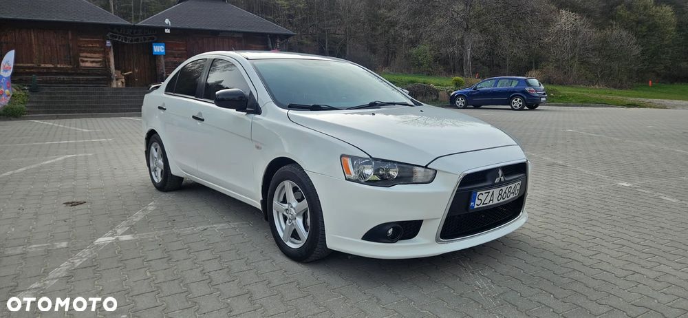 Mitsubishi Lancer 1.6 Inform - 10