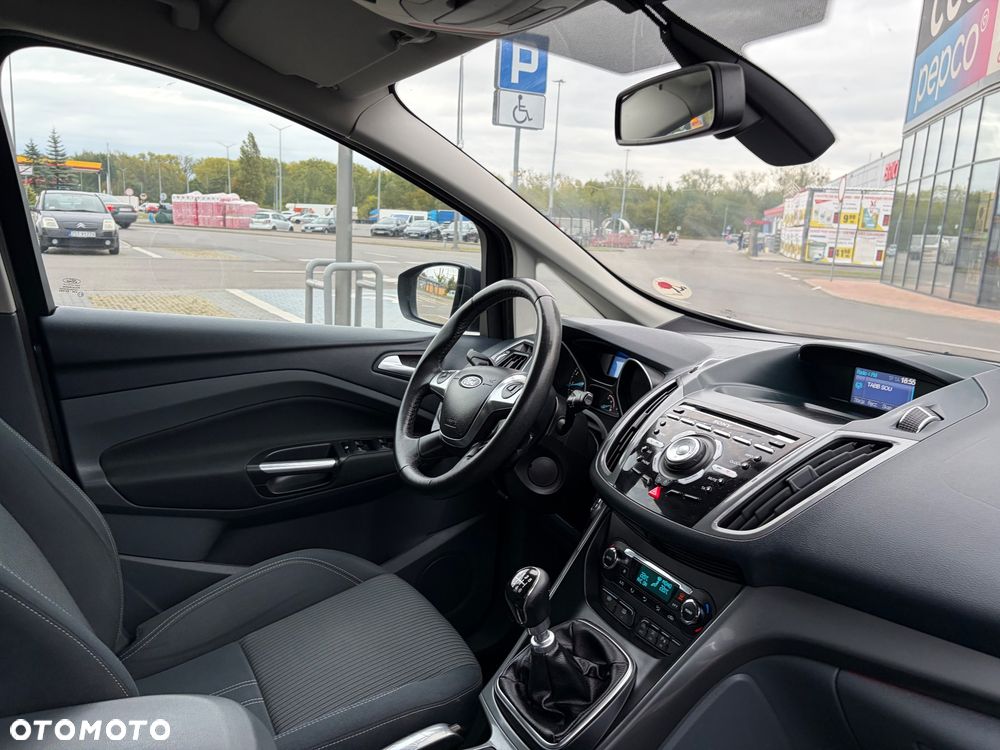 Ford C-MAX - 19