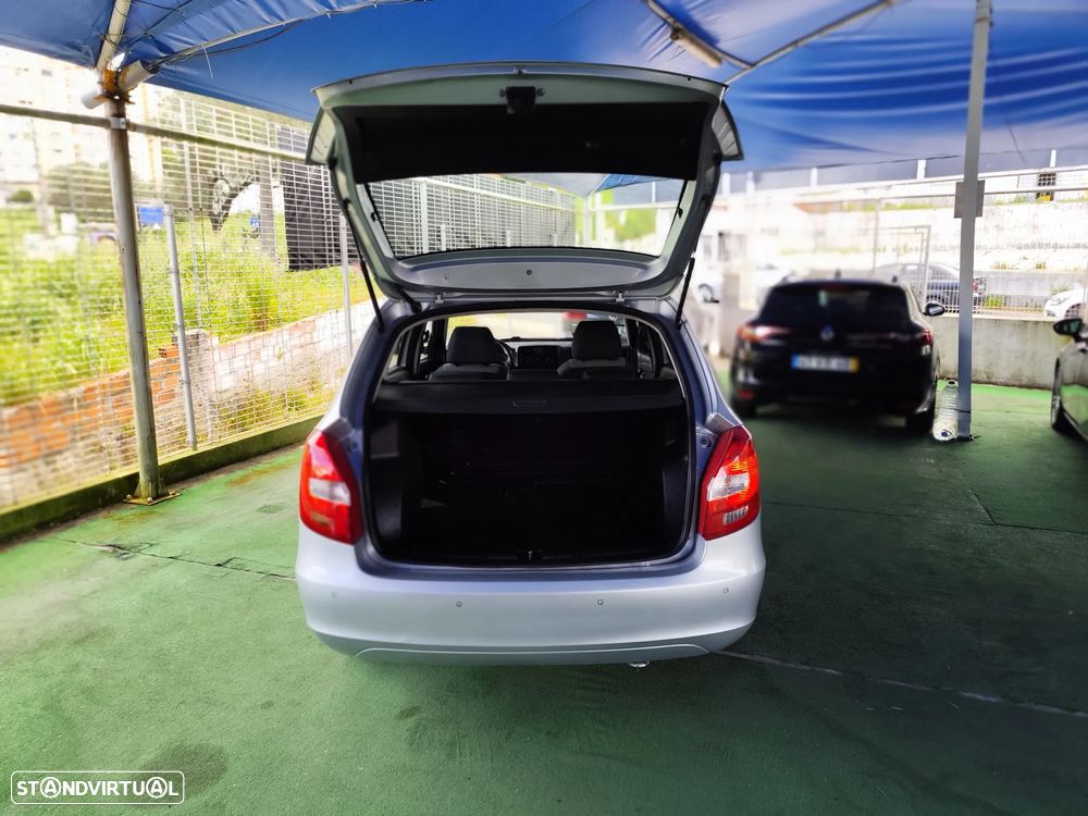 Skoda Fabia Break 1.2 TDi Active Plus - 38