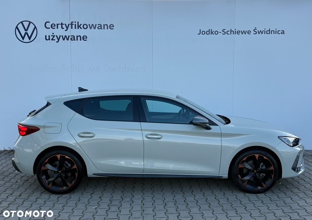 Cupra Leon 2025 photo 5