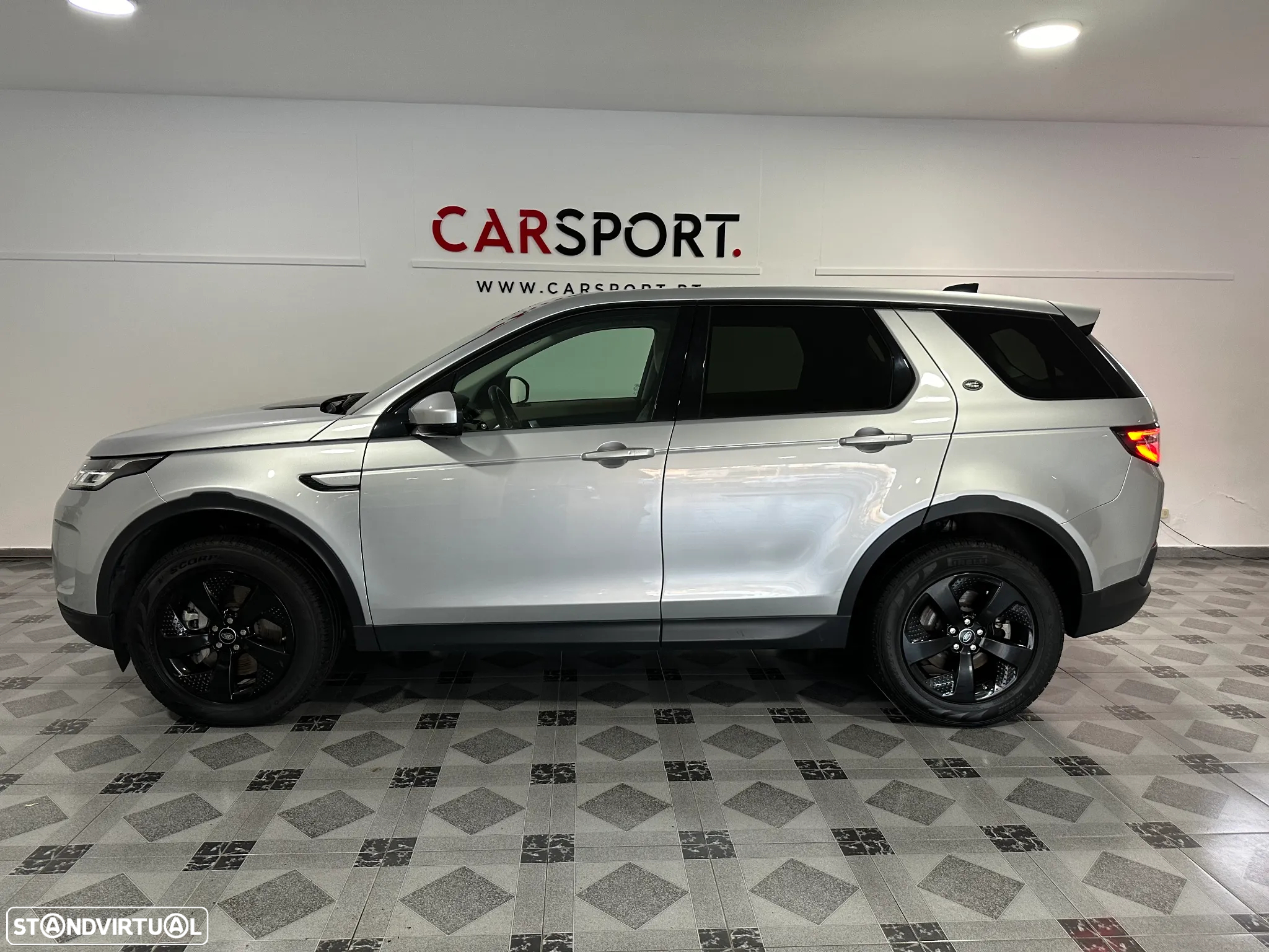 Land Rover Discovery Sport 2.0 D AWD S - 9
