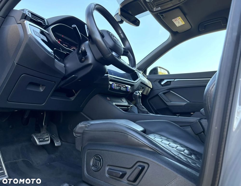 Audi RS Q3 2.5 TFSI quattro S tronic - 10