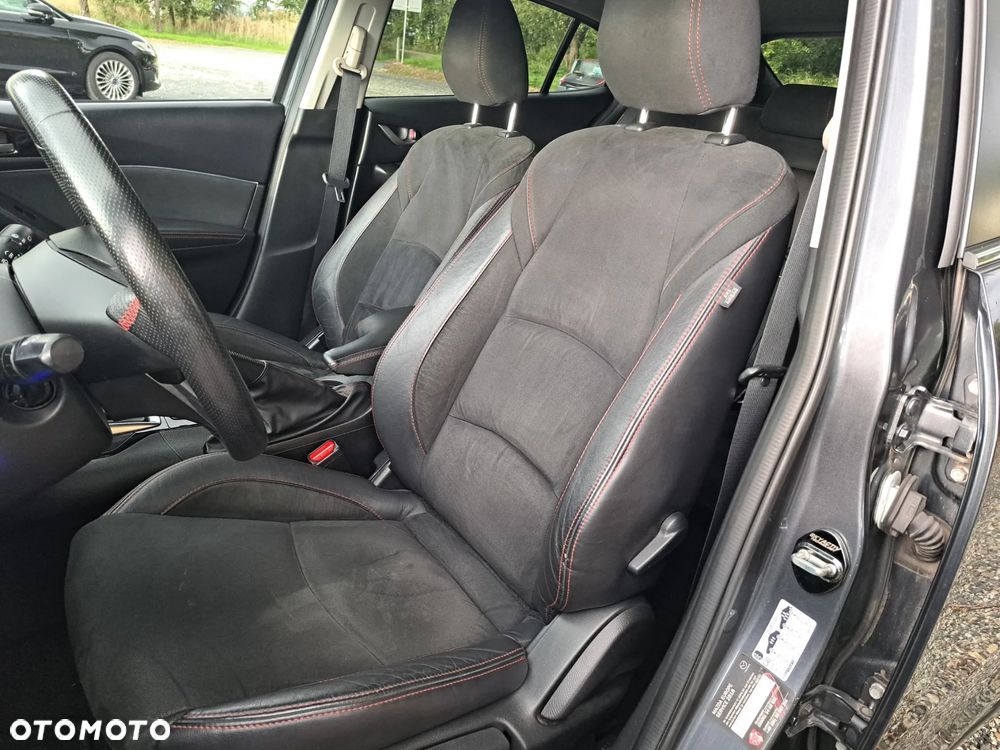 Mazda 3 - 7