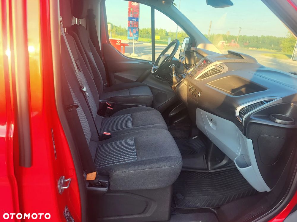 Ford Transit Custom - 29