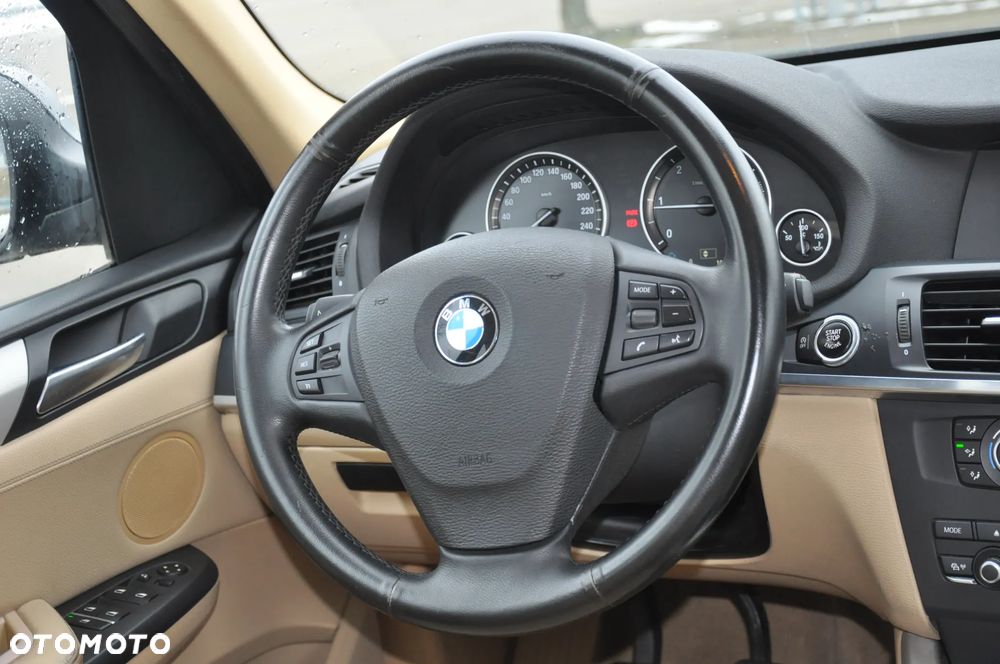 BMW X3 xDrive20d - 26
