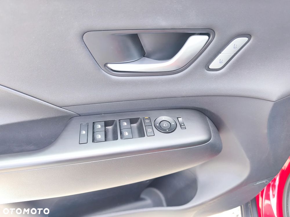 Hyundai Kona 1.6 GDI Hybrid Platinum DCT - 22