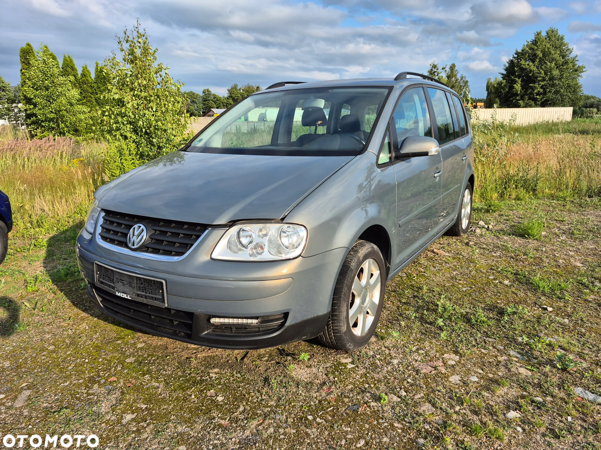 Volkswagen Touran 1.4 TSI Trendline - 2