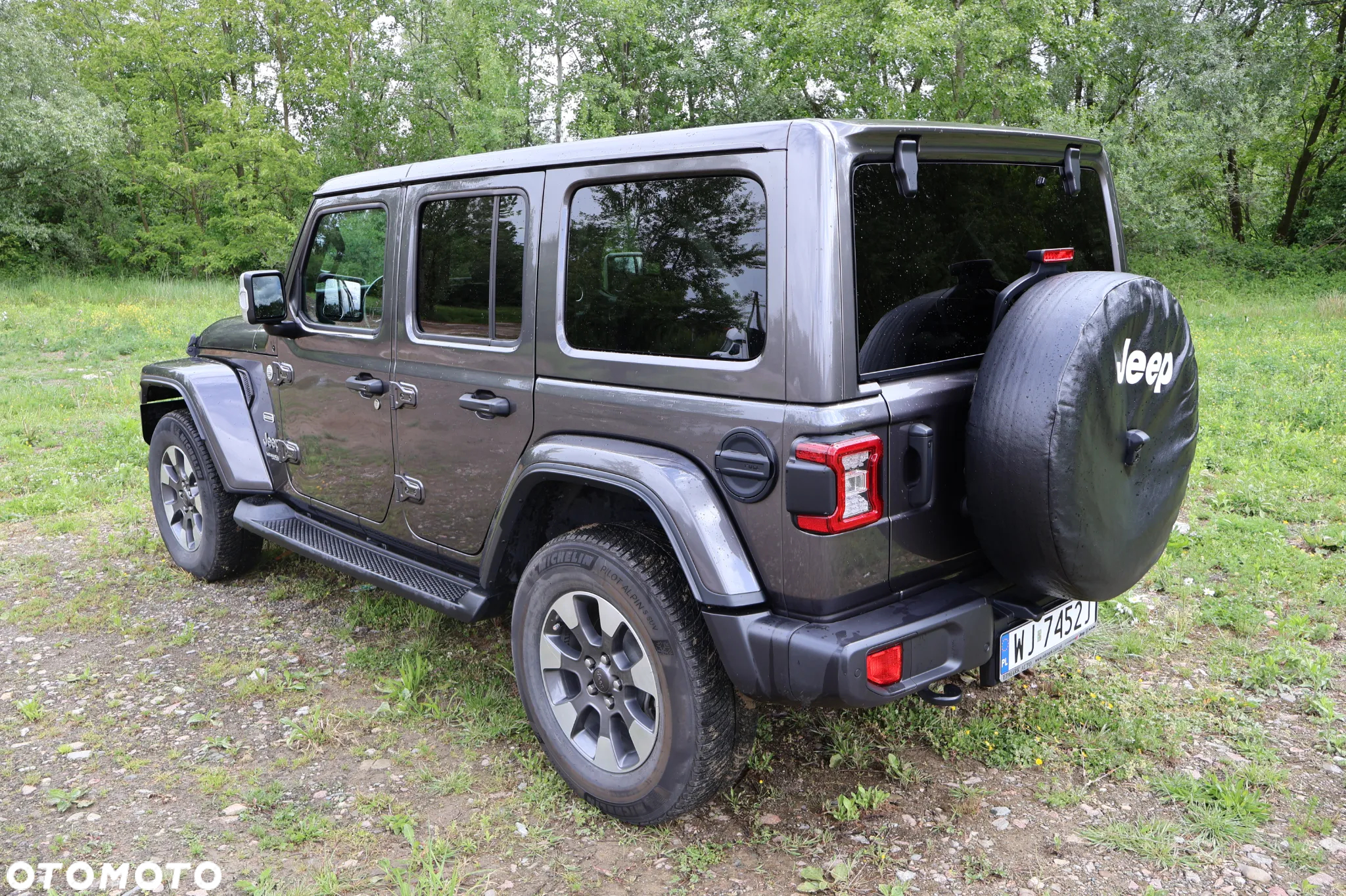 Jeep Wrangler - 11