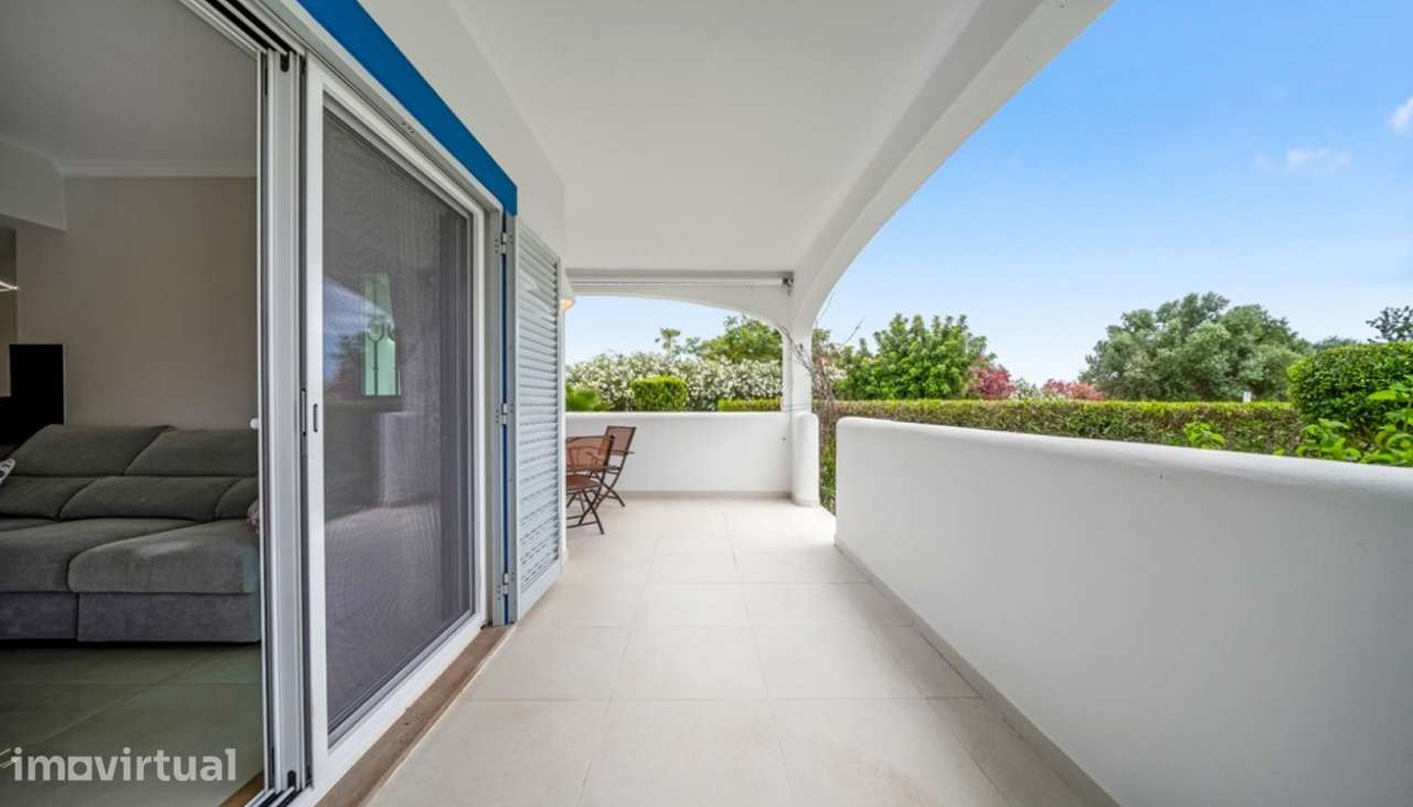 Apartamento T2, mobilado, à venda em Vilamoura, Algarve - Grande imagem: 2/26