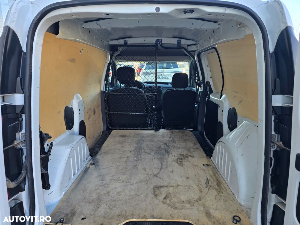 Dacia Dokker 1.5 dCi 75 CP Laureate - 14