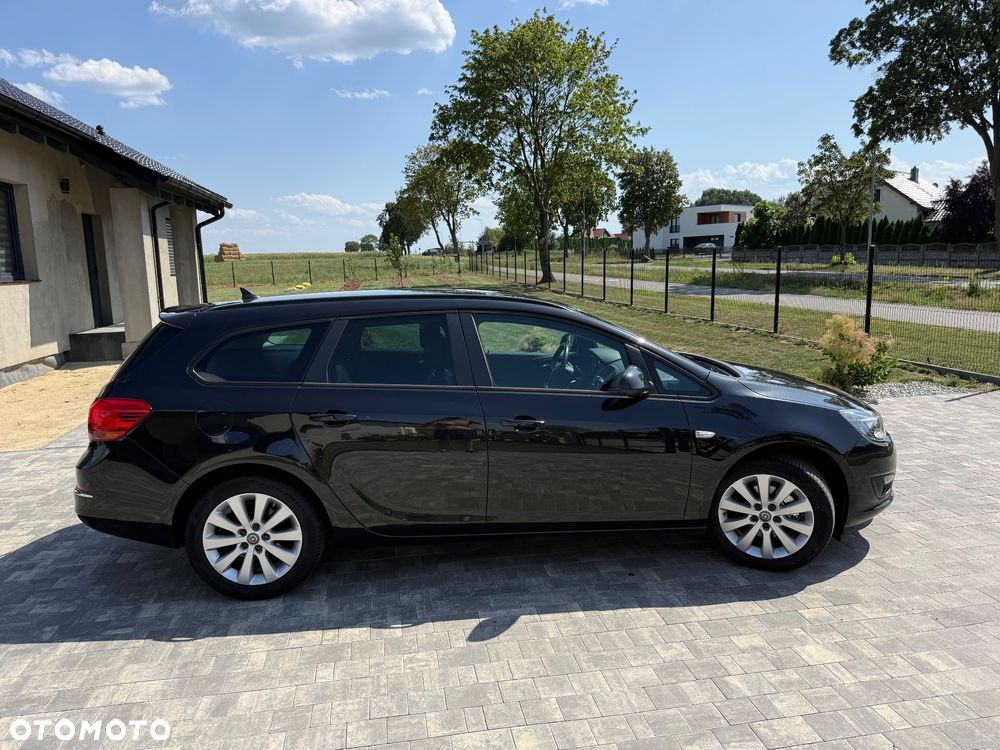 Opel Astra 1.6 CDTI Dynamic - 1