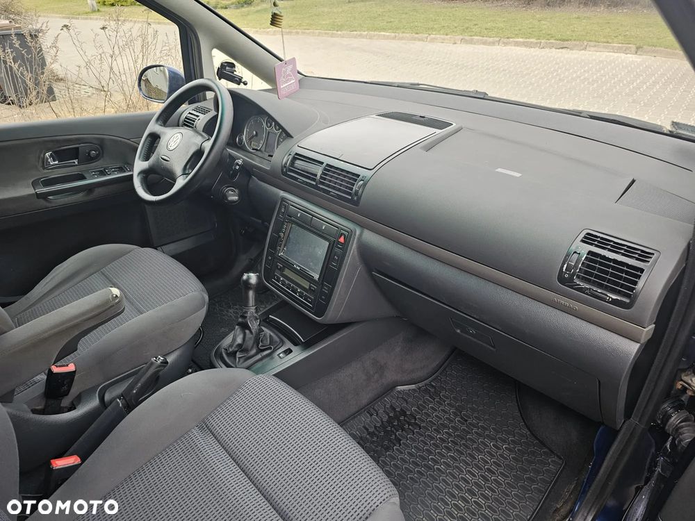 Volkswagen Sharan 2.0 TDI Highline - 11