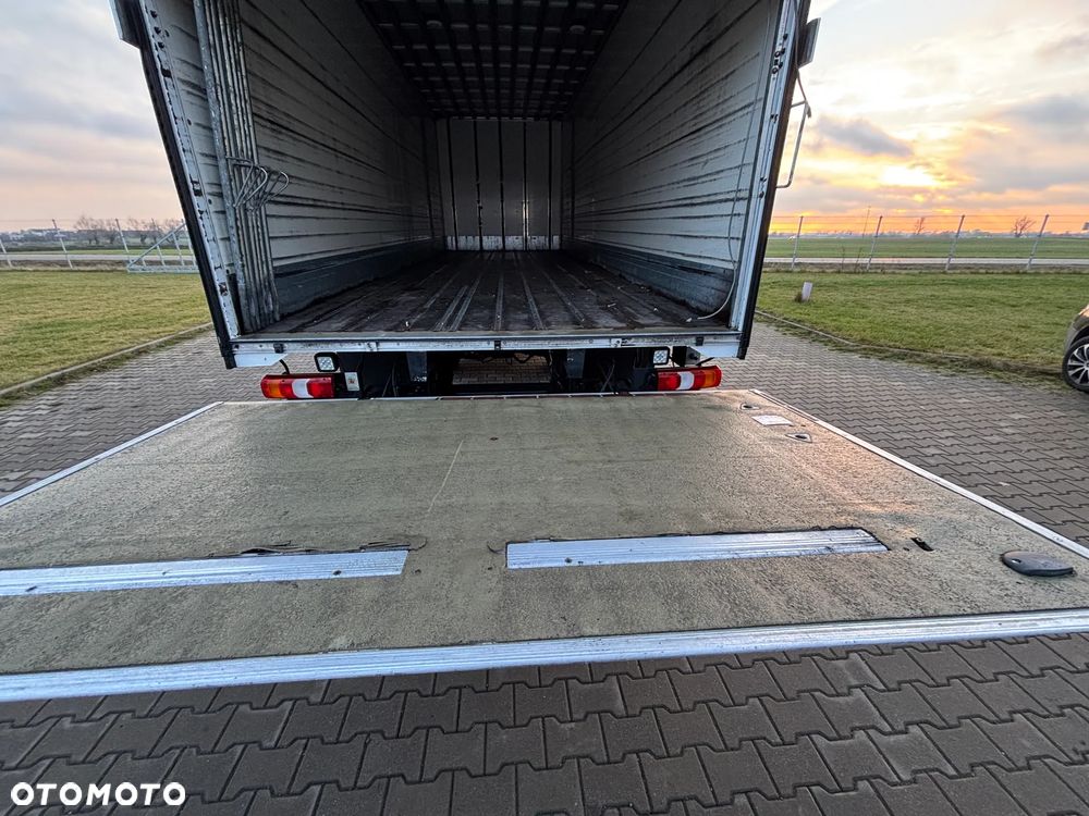 Mercedes-Benz ATEGO 1524  EURO 6 (1527, 1530) kontener z windą , kabina przeedłużana  z łóżkiem składanym - 15
