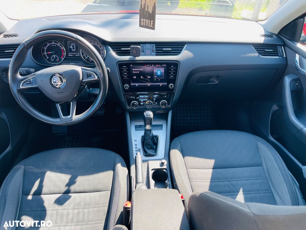 Skoda Octavia 1.0 TSI DSG Style - 6