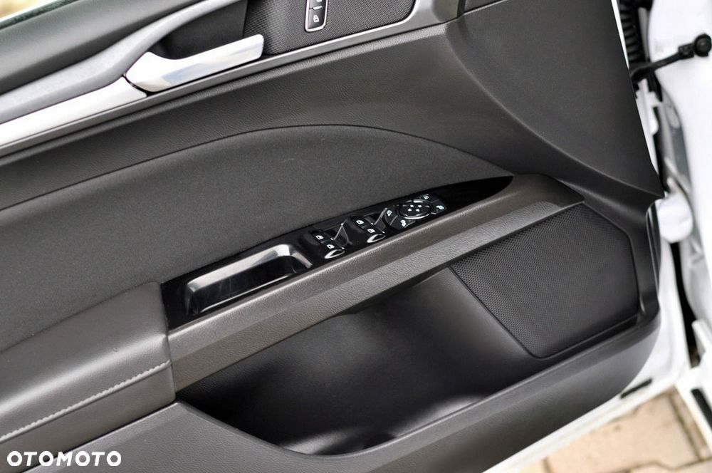 Ford Mondeo 2015 photo 5