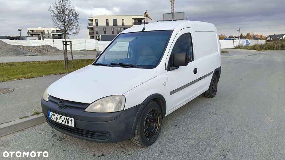 Opel Combo - 9