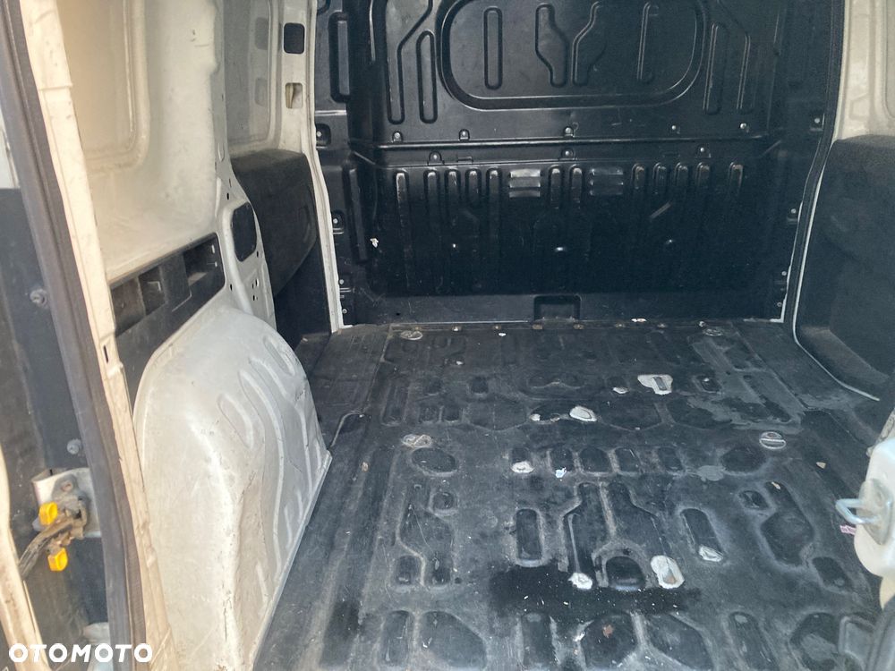 Fiat Doblo - 7