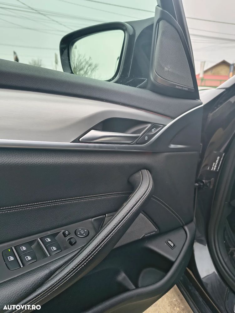 BMW Seria 5 520d xDrive AT - 6