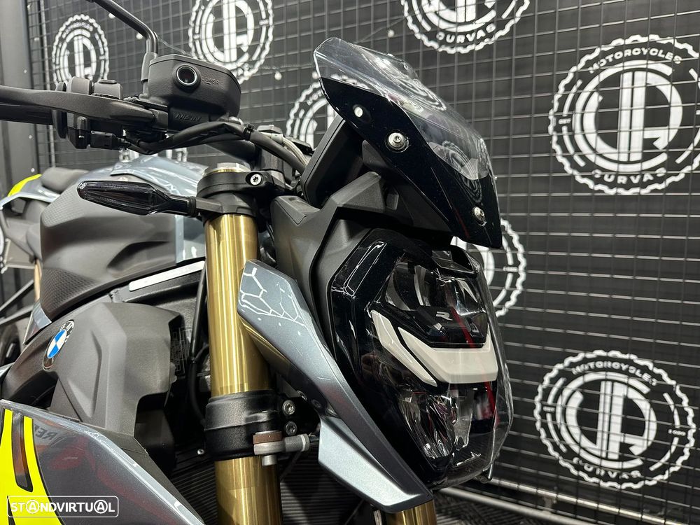 BMW S 1000 R (PACK COMFORT E DYNAMIC, AKRAPOVIC) - 6