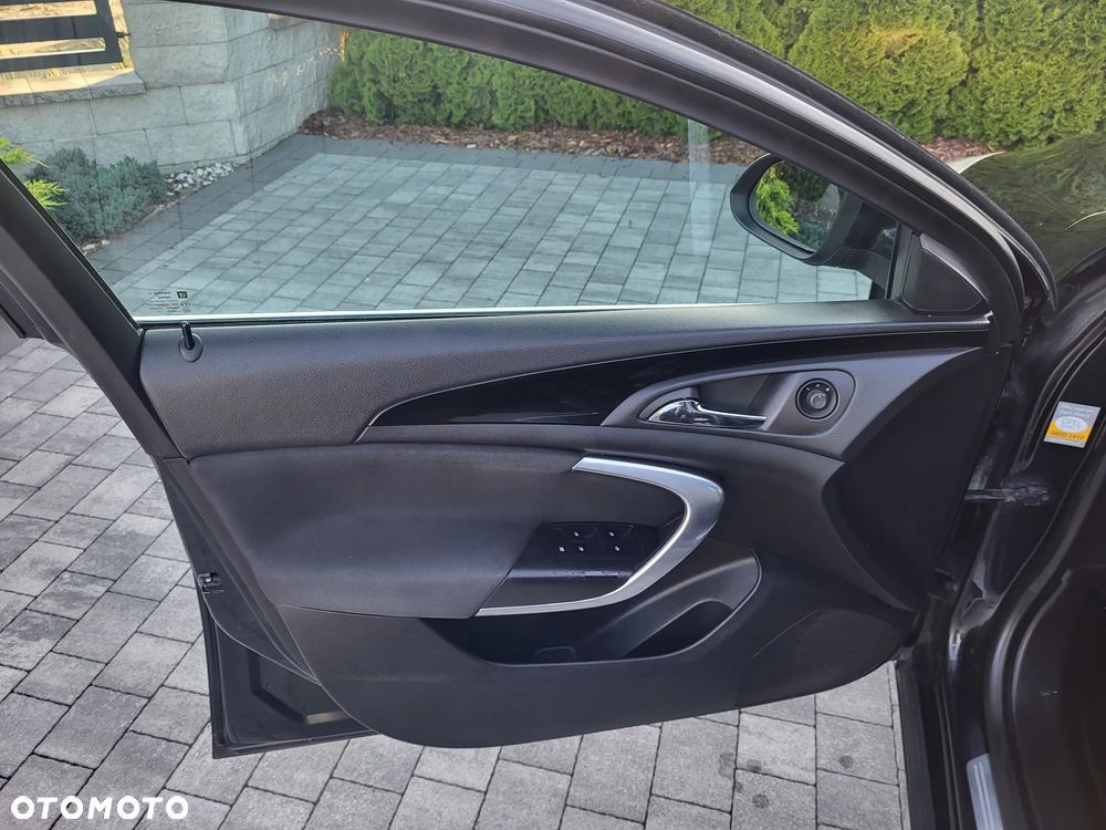Opel Insignia 1.6 T Cosmo - 10
