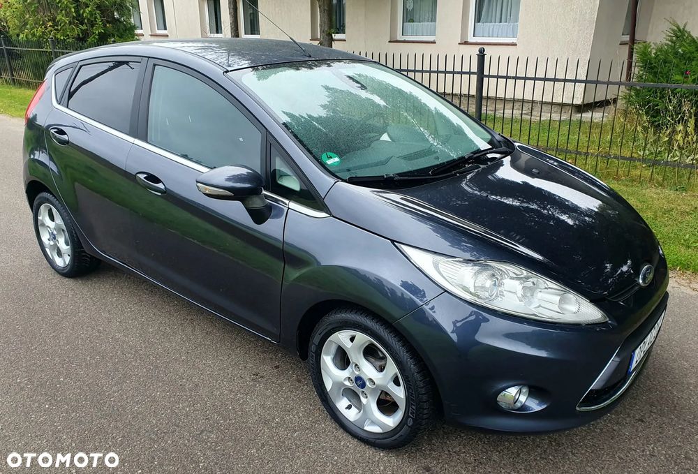 Ford Fiesta - 5