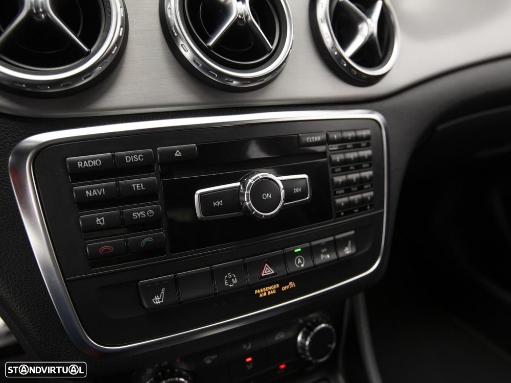 Mercedes-Benz GLA 200 — fotografia 18