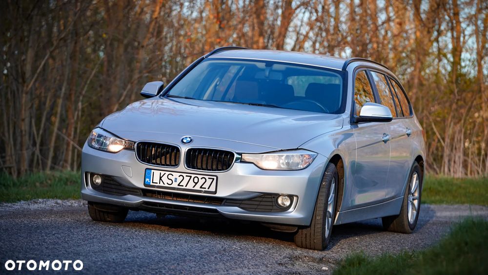 BMW Seria 3 316d - 12
