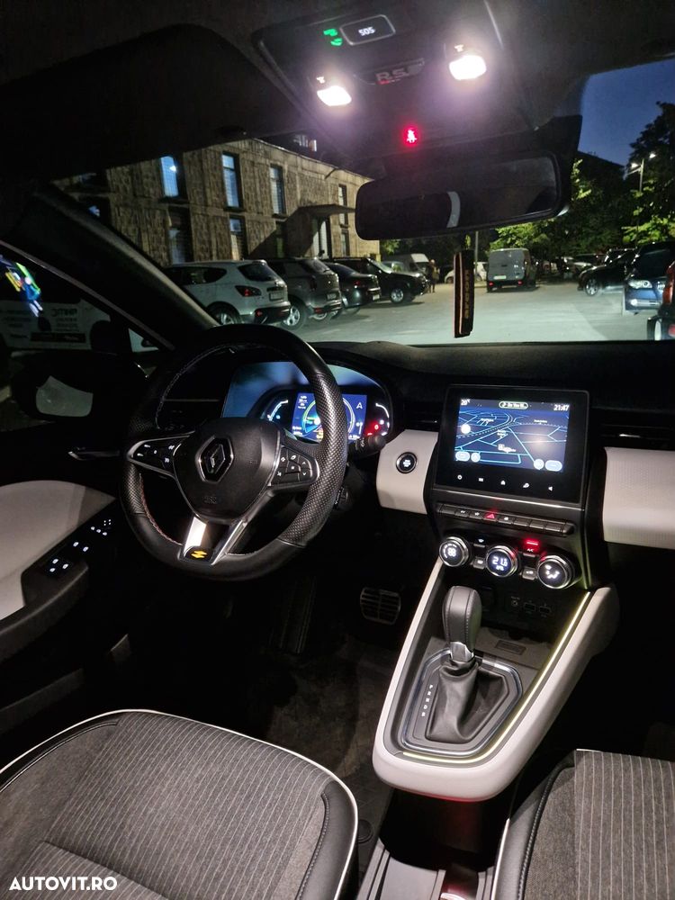 Renault Clio V E-Tech 145 Techno - 26